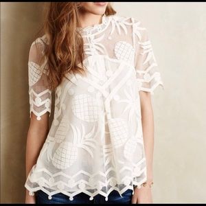 Anthropologie HD in Paris Ivory Lace Pineapple Top